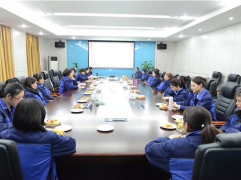 巾帼英雄会  立功新时期——J9集团国际站集团召开庆祝“三八”国际劳动妇女节座谈会